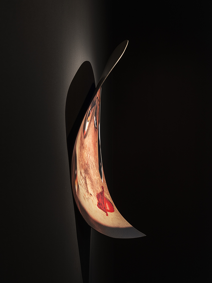 Ombres Roses Ombres ( la goutte ) — Eléonore False